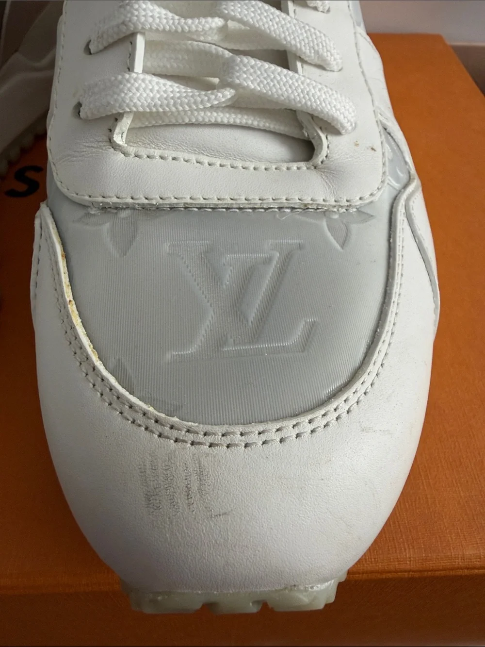 Louis Vuitton Men’s White and Light Gray LV Run Away Sneakers LV women’s 9